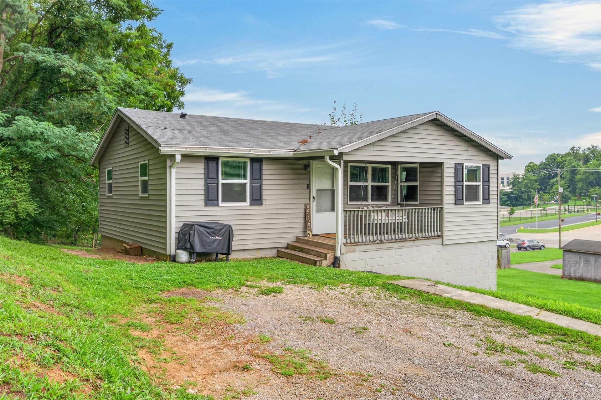 190 New Street, Christiansburg, VA, photo 1 of 26