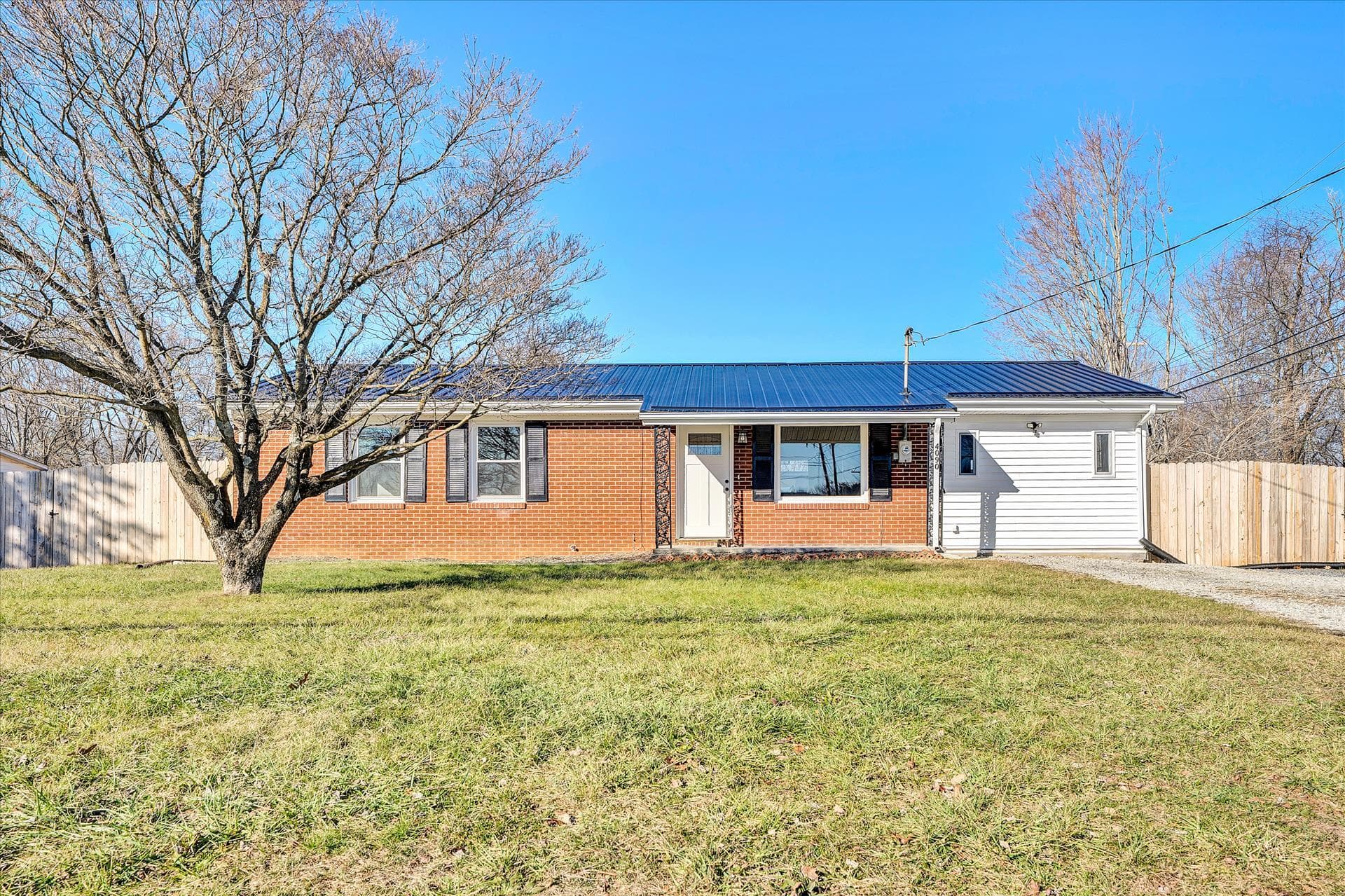 4090 Roanoke St, Christiansburg, VA, photo 1 of 36