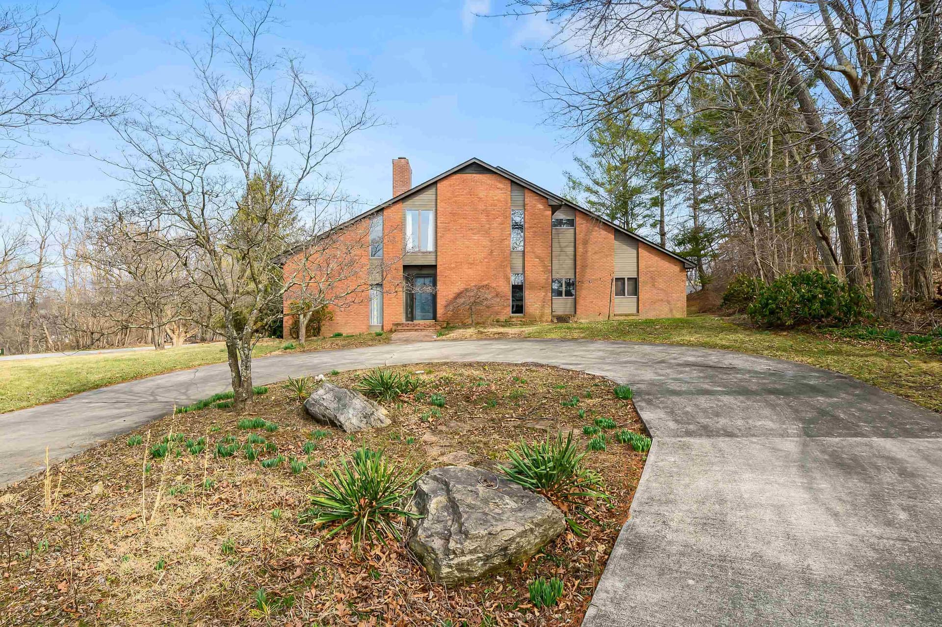 1138 Round Meadow Drive, Christiansburg, VA, photo 1 of 40