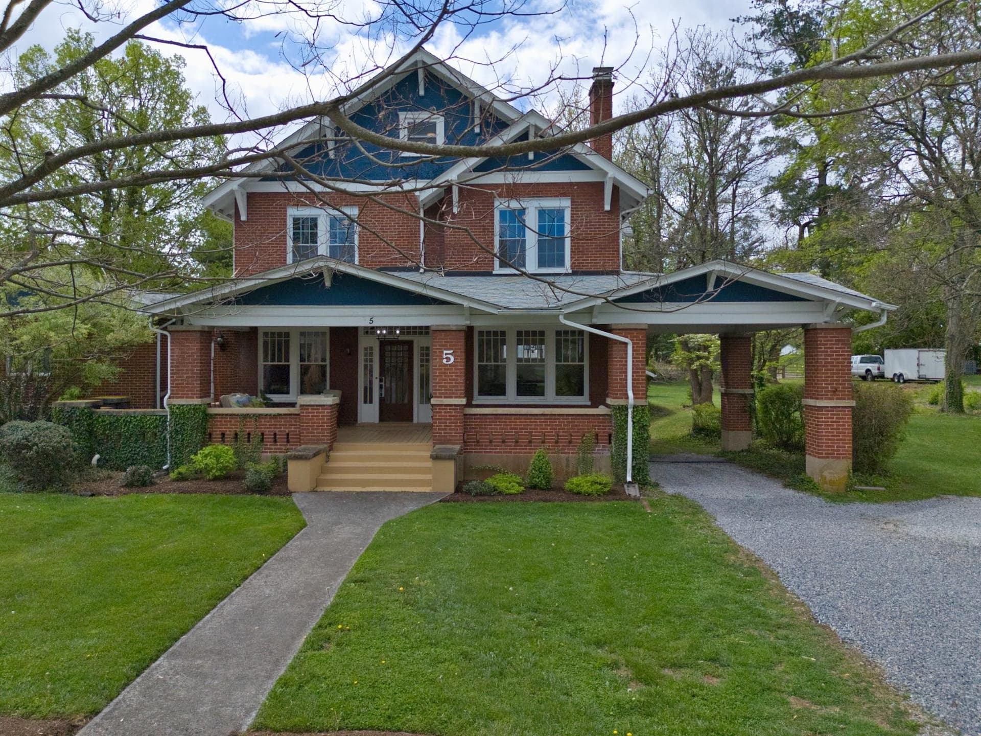 5 Park Street, Christiansburg, VA, photo 1 of 40
