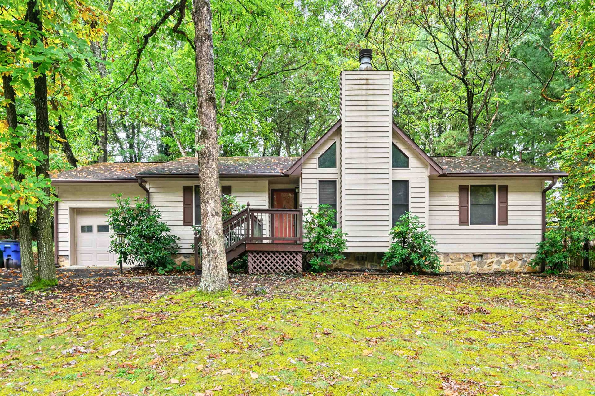 1155 Hans Meadow Road, Christiansburg, VA, photo 1 of 34