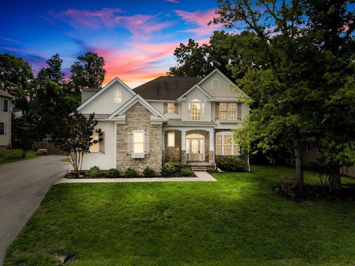1044 Green Ridge Road, Christiansburg, VA, photo 1 of 40