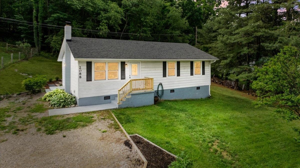 2088 Fire Tower Road, Christiansburg, VA, photo 1 of 40
