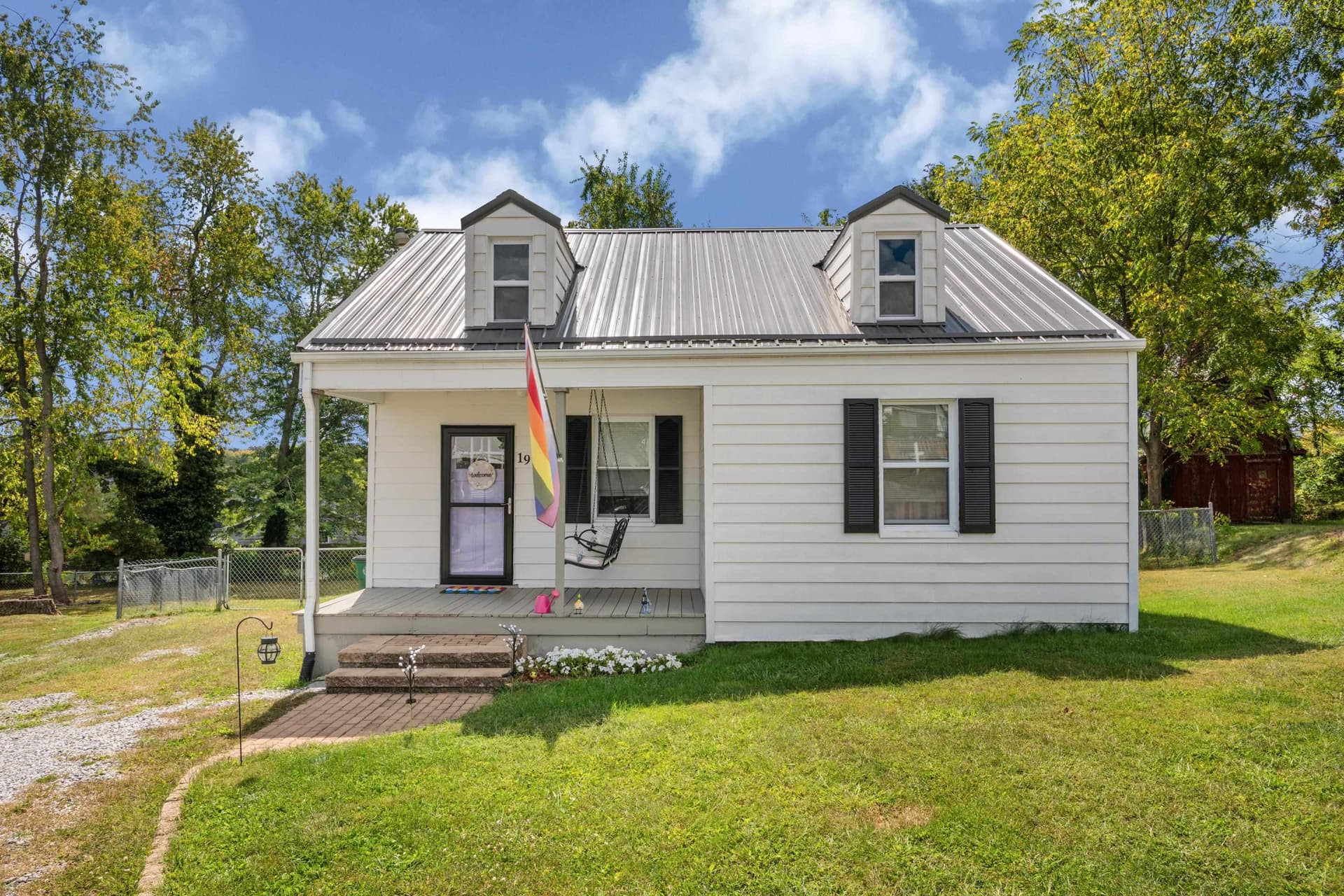 19 Victory Heights Drive NW, Christiansburg, VA, photo 1 of 31