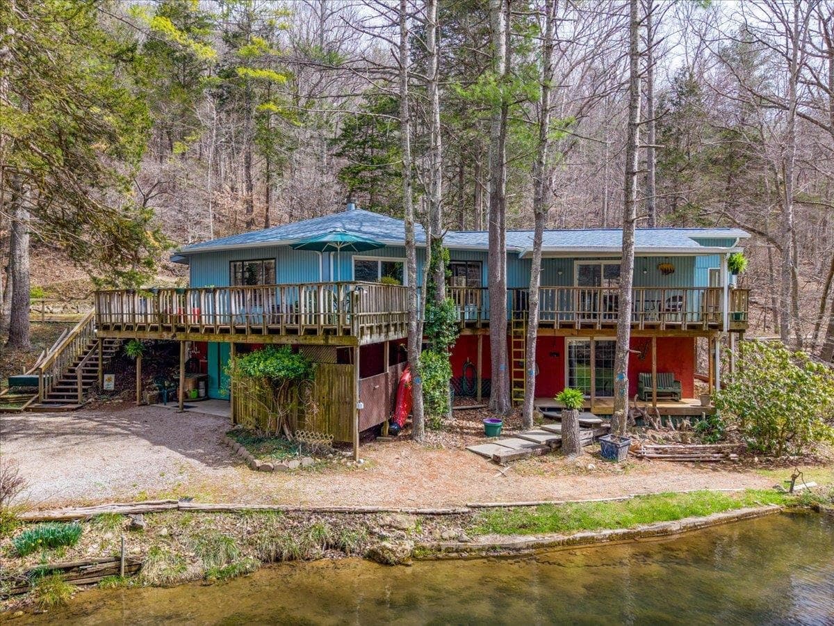 1256 Falling Branch Road, Christiansburg, VA, photo 1 of 35
