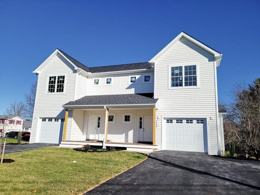 610 Starlight Dr, Christiansburg, VA, photo 1 of 7