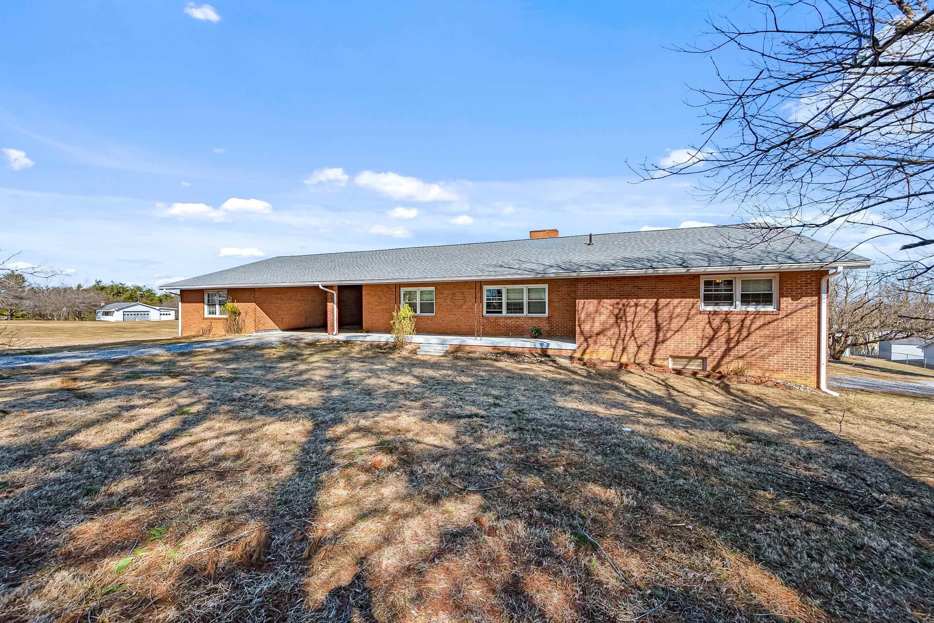 575 Stafford Drive, Christiansburg, VA, photo 1 of 40