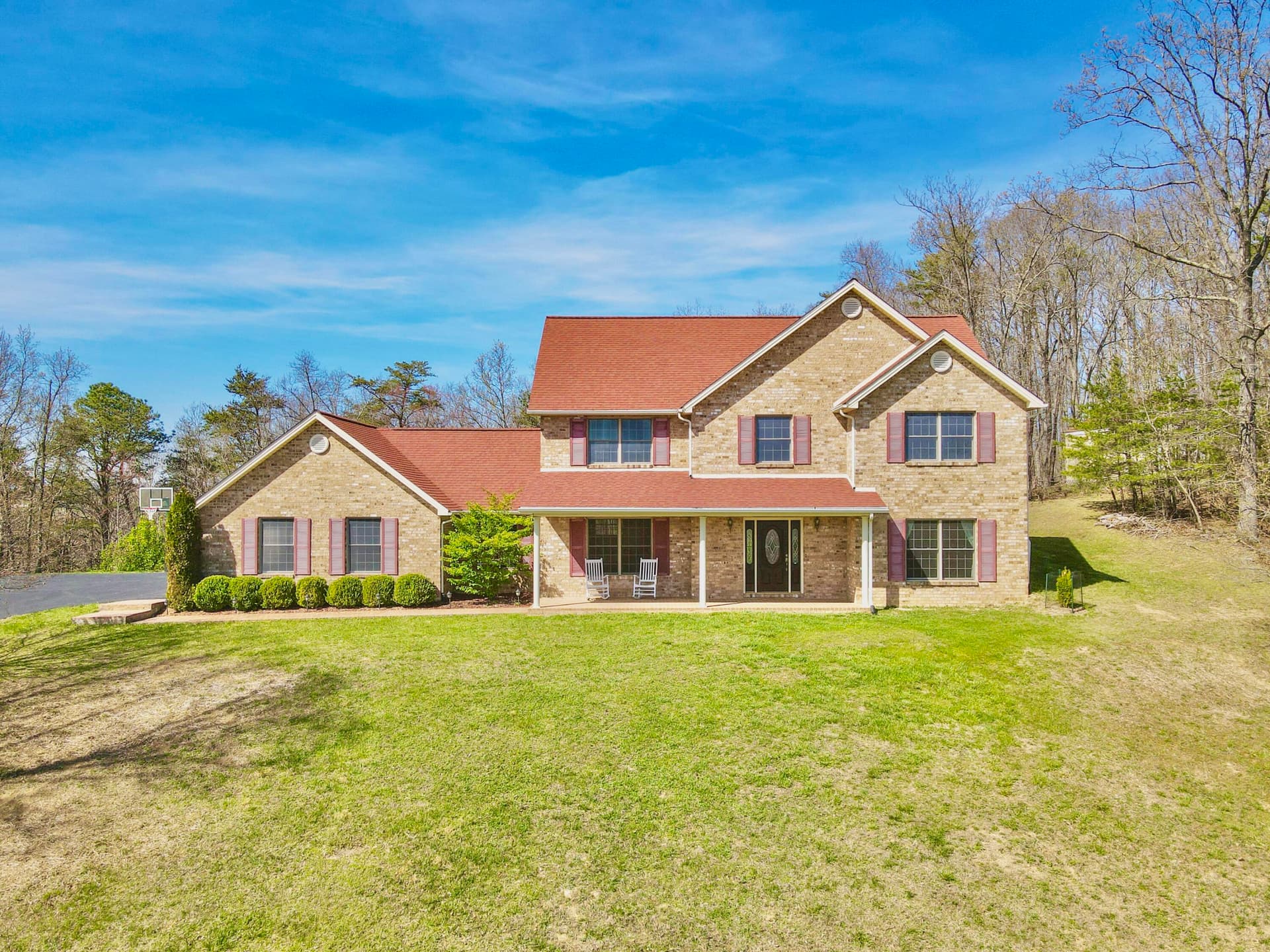 1130 Cassatt Ln, Christiansburg, VA, photo 1 of 39
