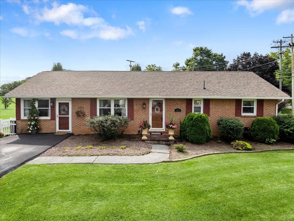 115 Gum Drive, Christiansburg