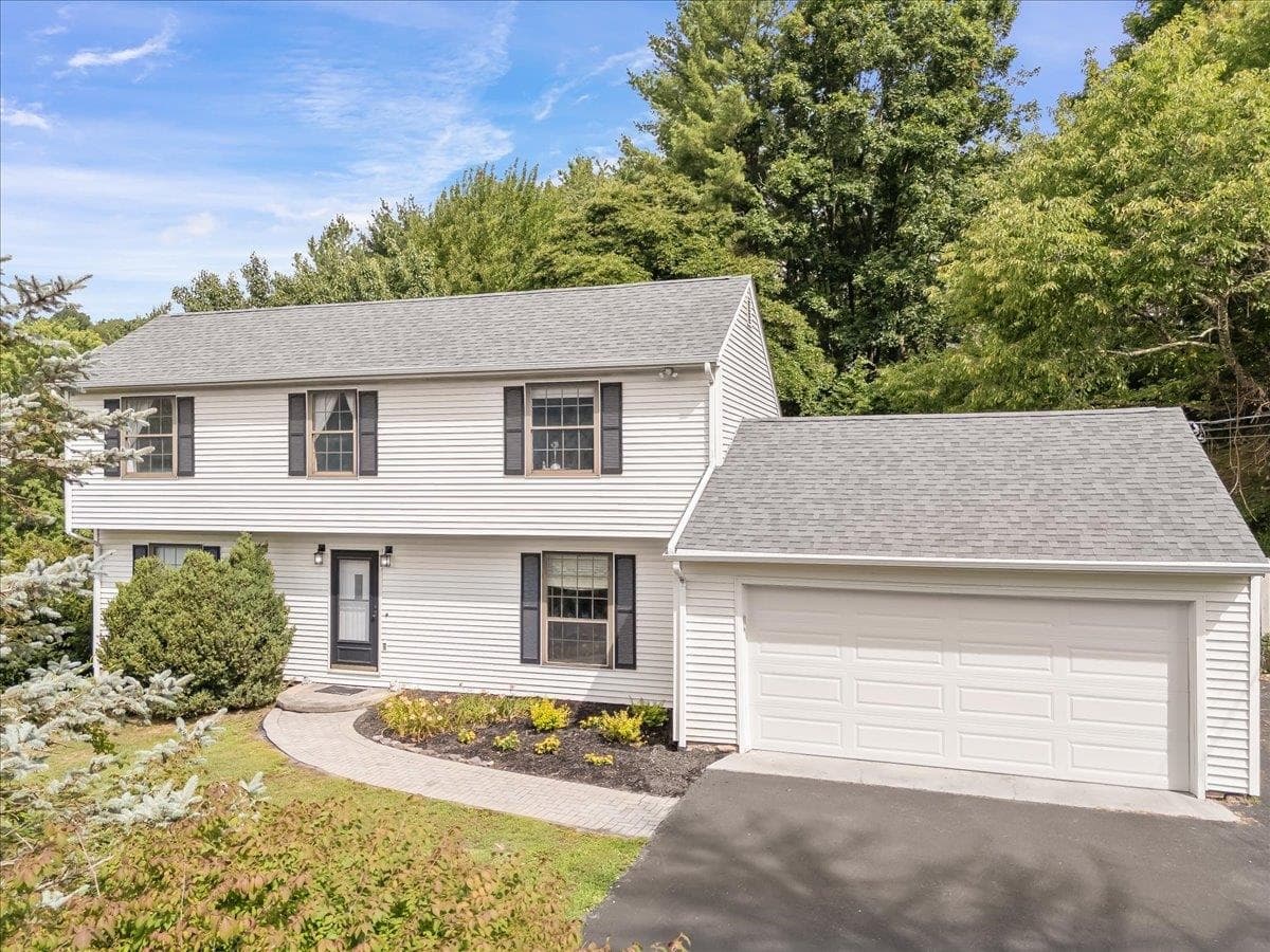 435 Mulberry Drive, Christiansburg, VA, photo 1 of 36