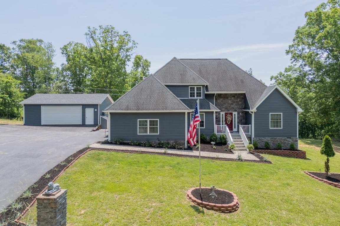 2977 Spaulding Road, Christiansburg, VA, photo 1 of 40