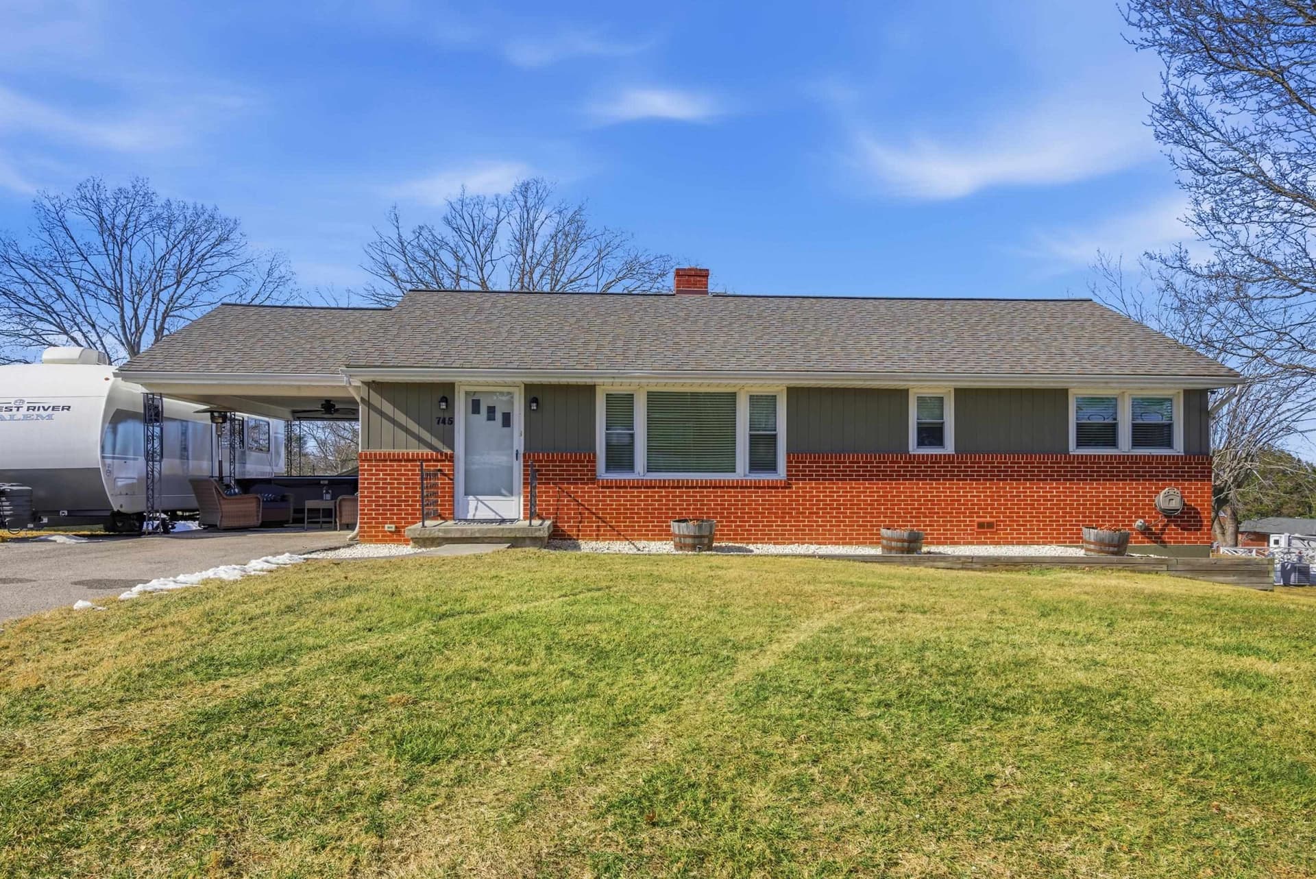 745 Second Street, Christiansburg, VA, photo 1 of 39