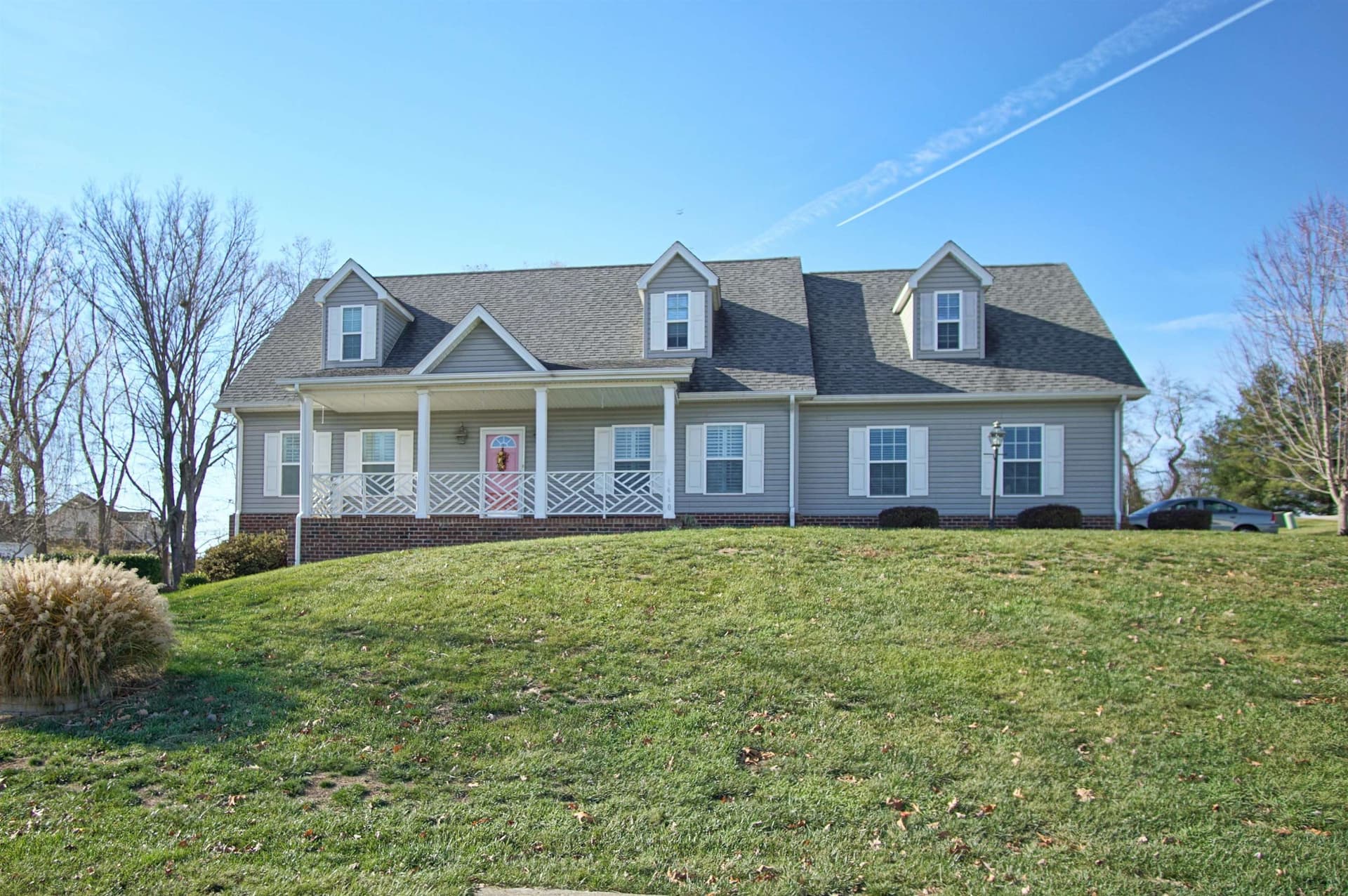 1410 Kensington Way, Christiansburg, VA, photo 1 of 40