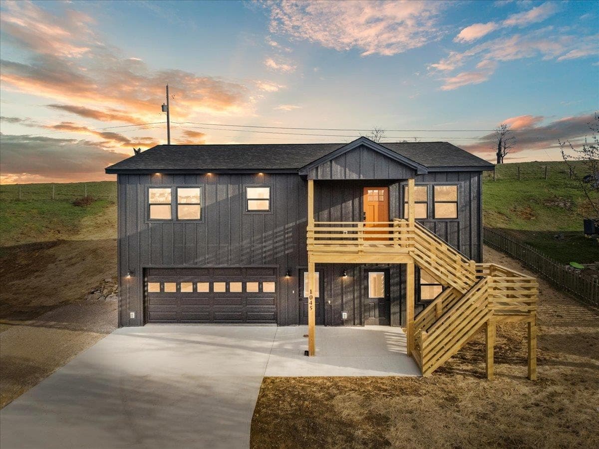 1045 Beaver Drive, Christiansburg