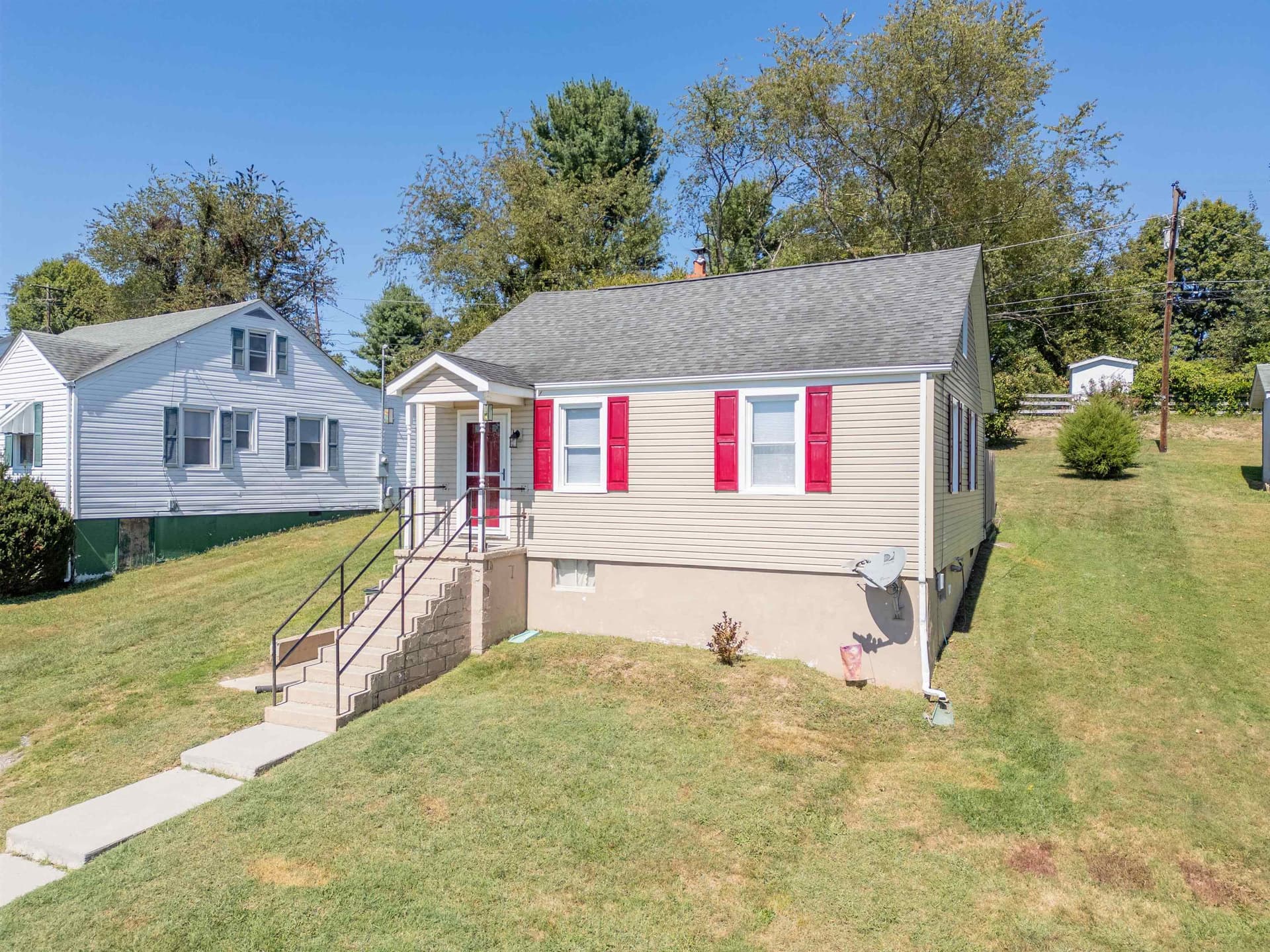 1 Victory Heights Drive, Christiansburg, VA, photo 1 of 27