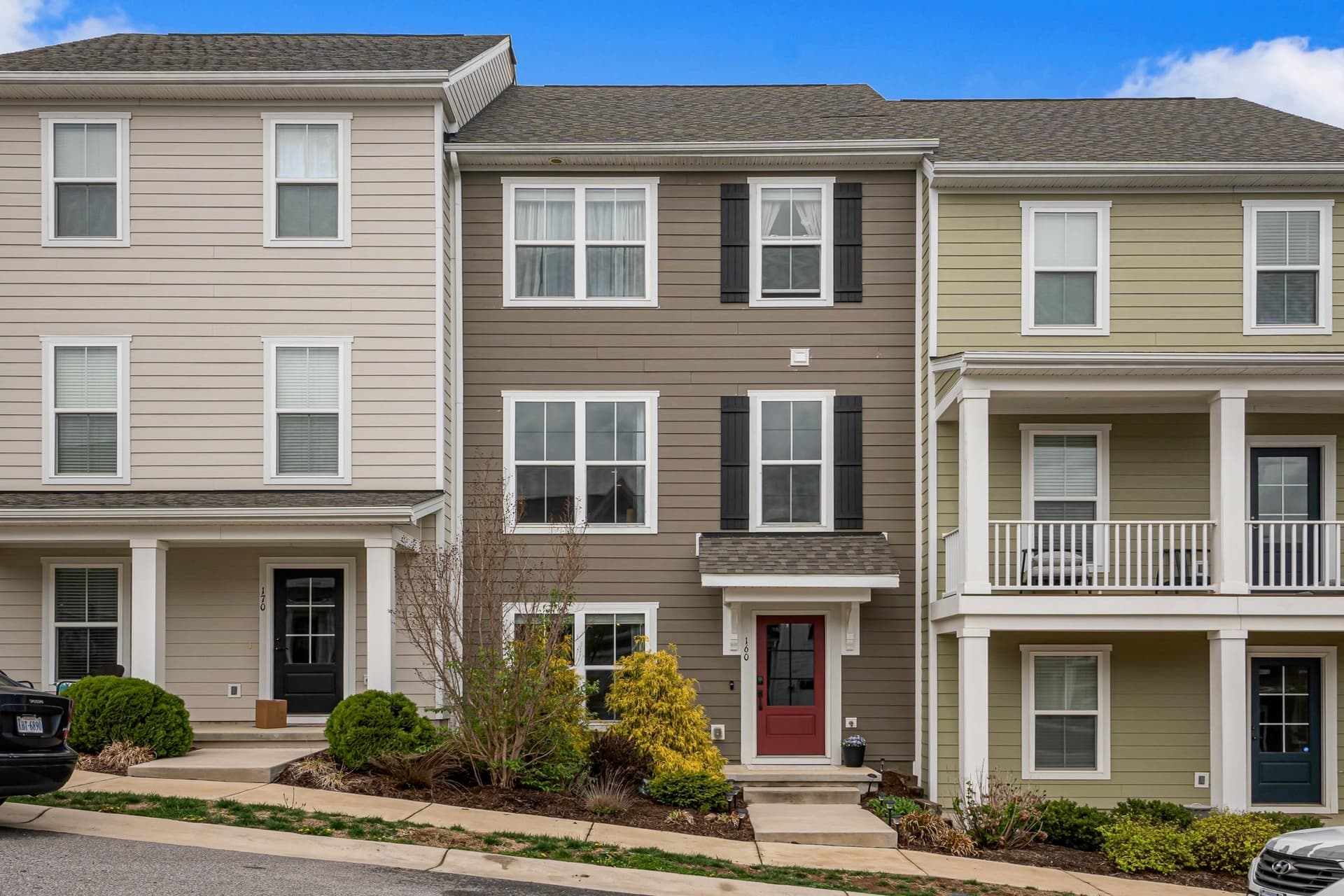160 Hamilton Avenue NW, Christiansburg, VA, photo 1 of 40