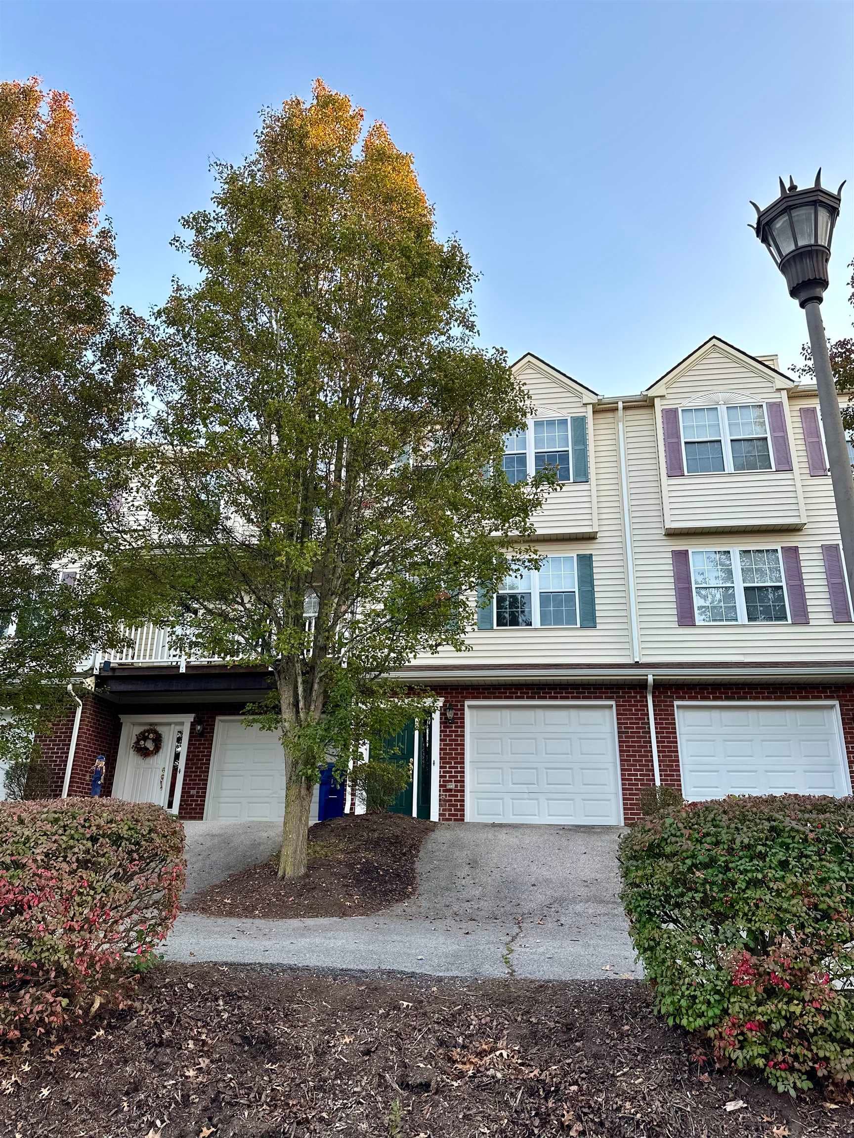 800 Oak Tree Boulevard, Christiansburg, VA, photo 1 of 40