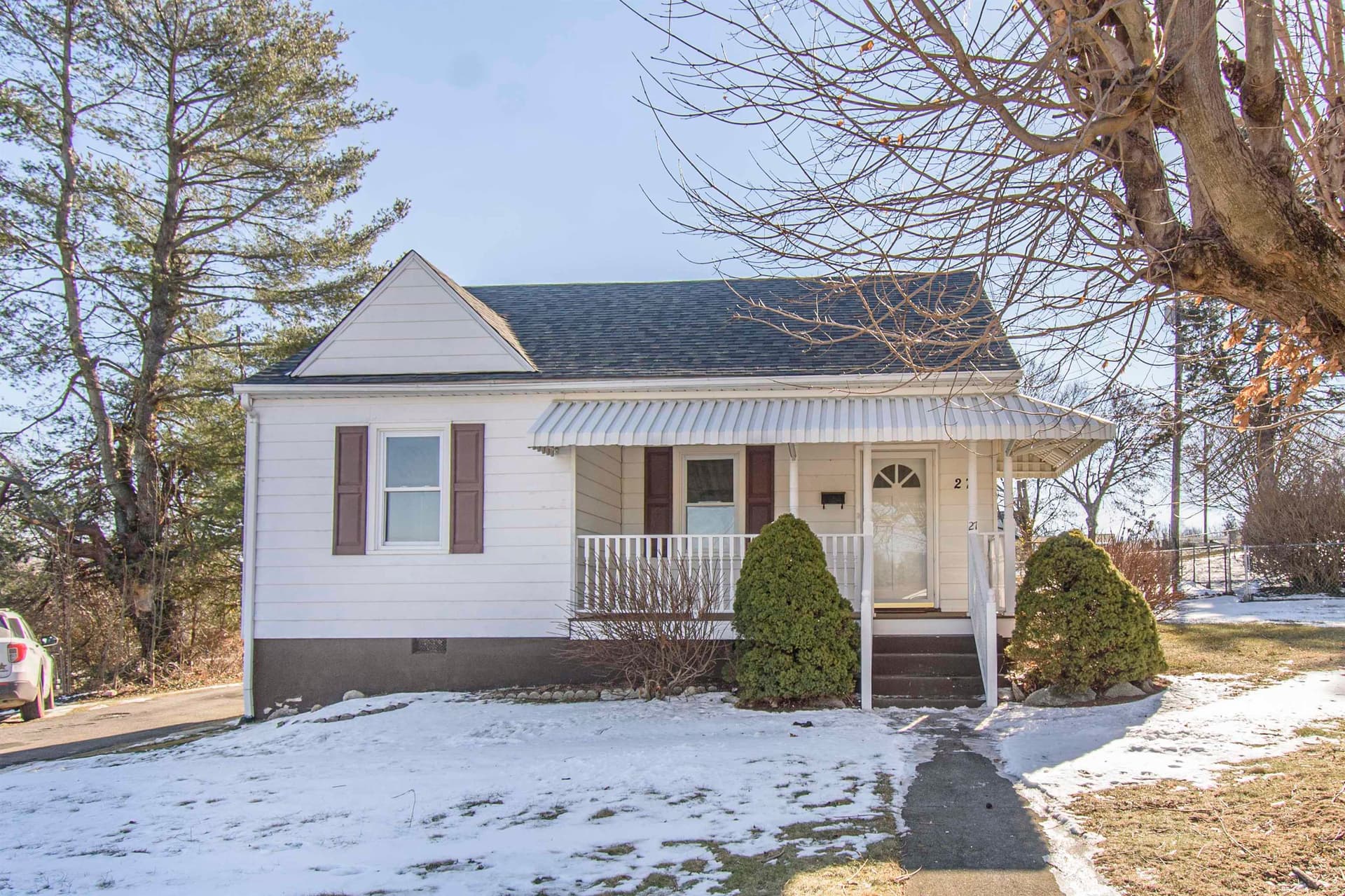 27 Lee Hy Court, Christiansburg, VA, photo 1 of 40