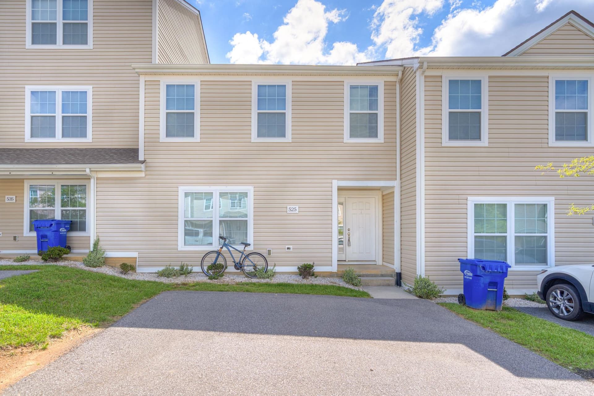 525 Twisted Oak Drive NW, Christiansburg, VA, photo 1 of 26