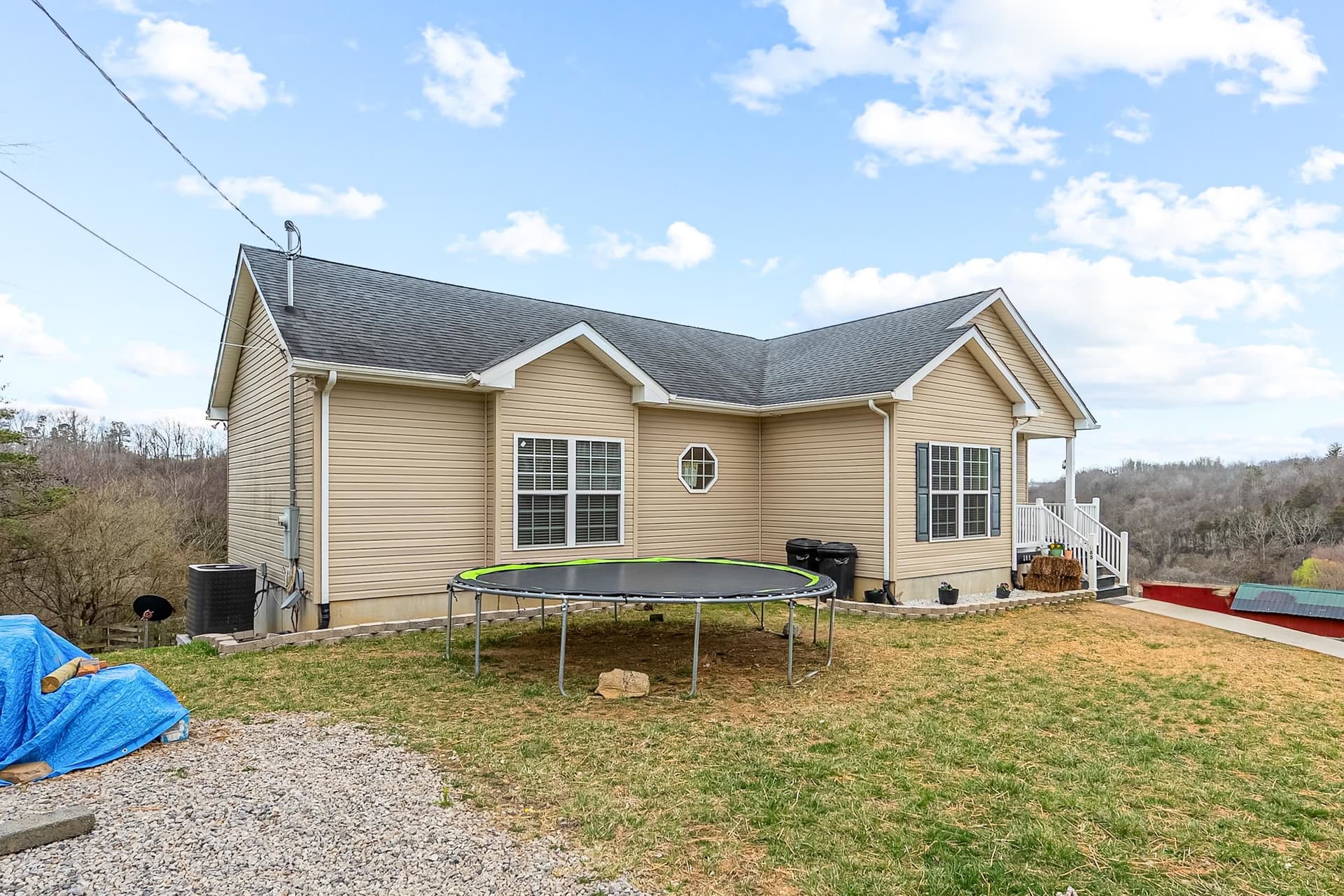 285 Easy Street, Christiansburg, VA, photo 1 of 40