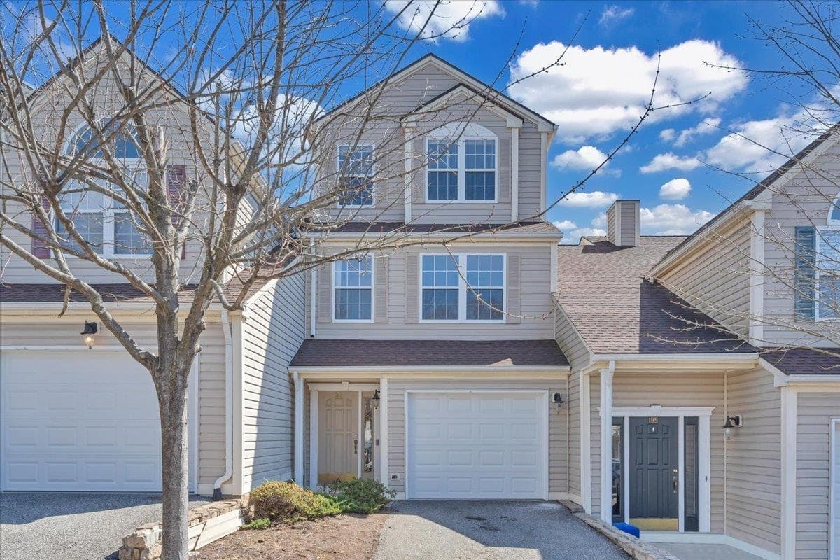 185 Huff Heritage Lane, Christiansburg, VA, photo 1 of 40