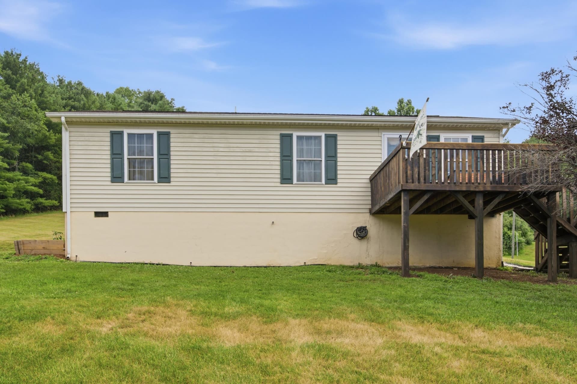 479 Smith Creek Road, Christiansburg, VA, photo 1 of 40