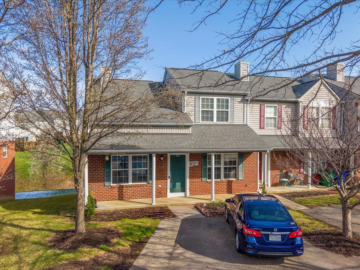 705 Oak Tree Boulevard NW, Christiansburg, VA, photo 1 of 31