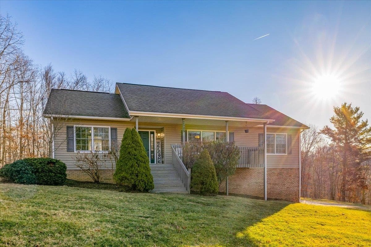 2585 Indigo Road, Christiansburg, VA, photo 1 of 35