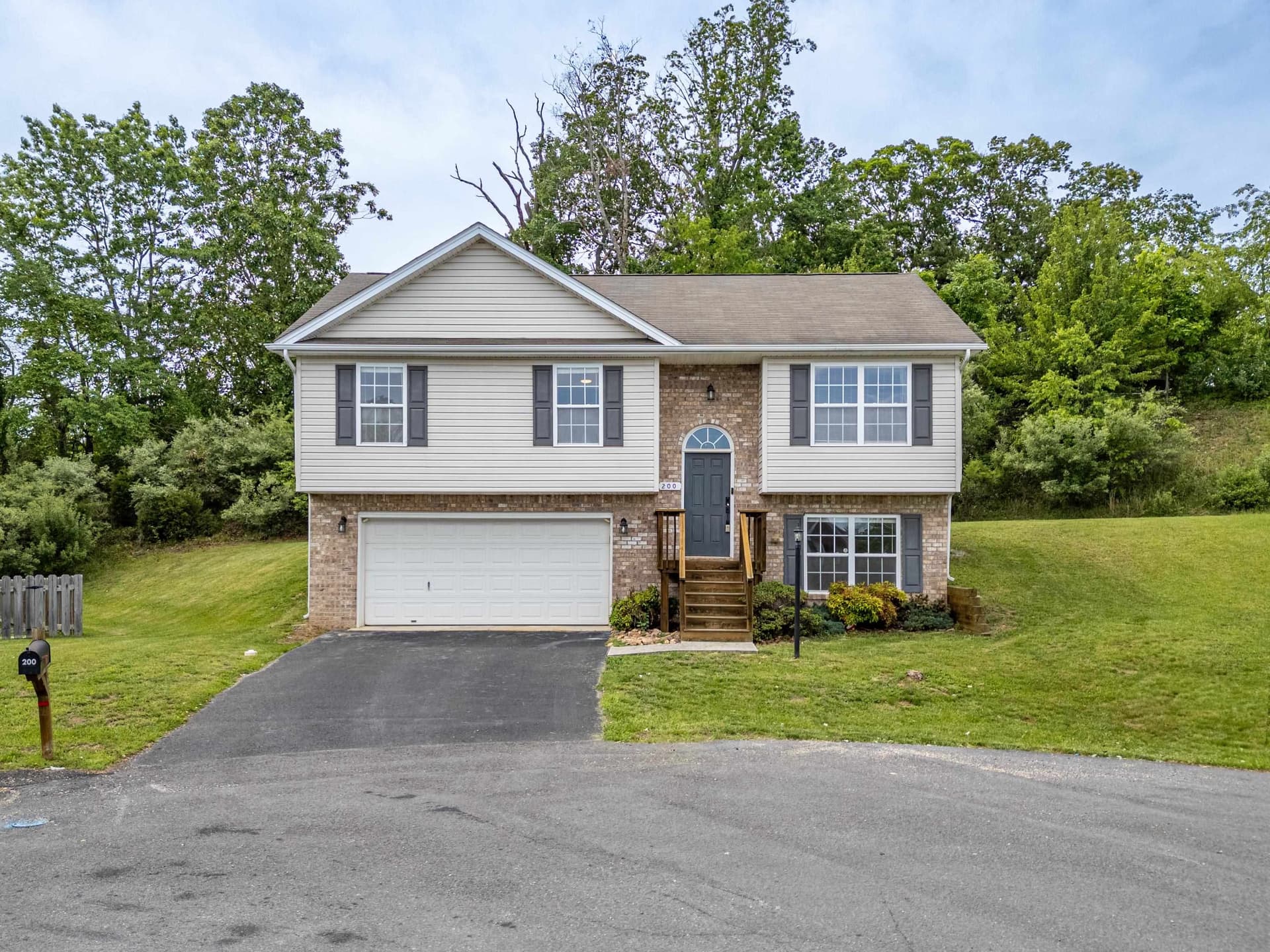 200 Wistaria Drive, Christiansburg, VA, photo 1 of 34