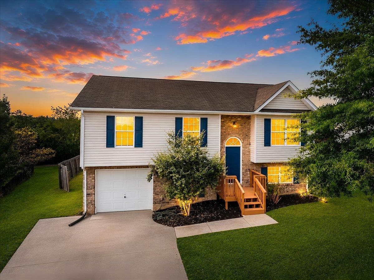 235 Sequoia Circle NW, Christiansburg