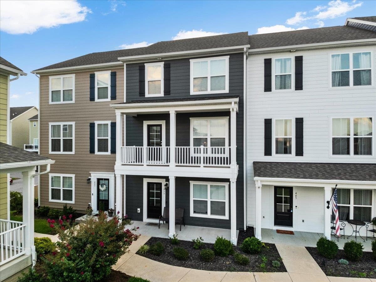 455 John Adams Drive NW, Christiansburg