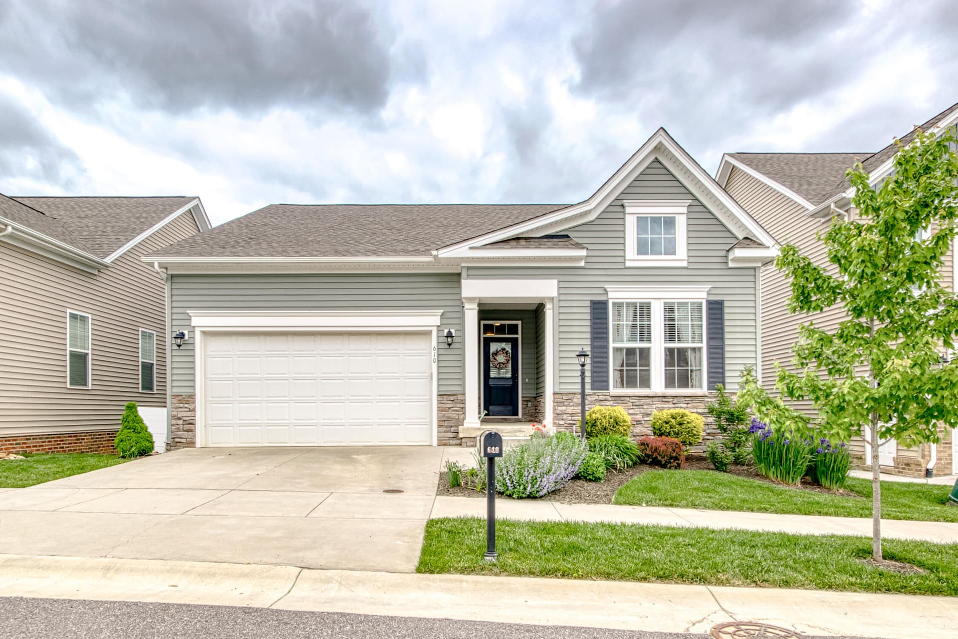 610 Dewdrop Lane, Christiansburg, VA, photo 1 of 39
