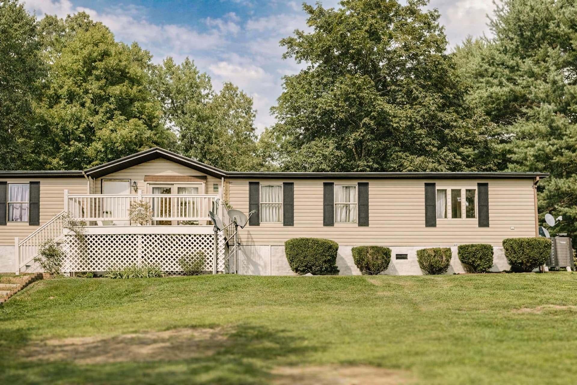 1007 Pollard Rd, Christiansburg, VA, photo 1 of 28