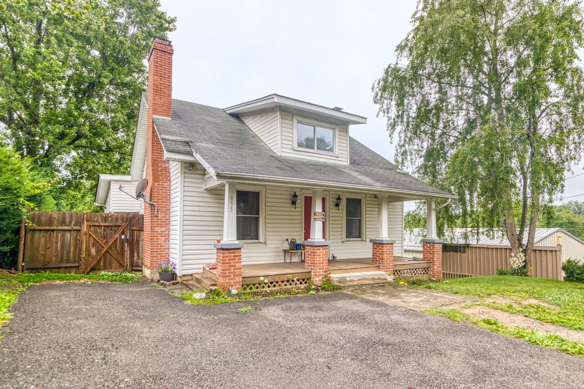 855 E Main St, Christiansburg, VA, photo 1 of 35
