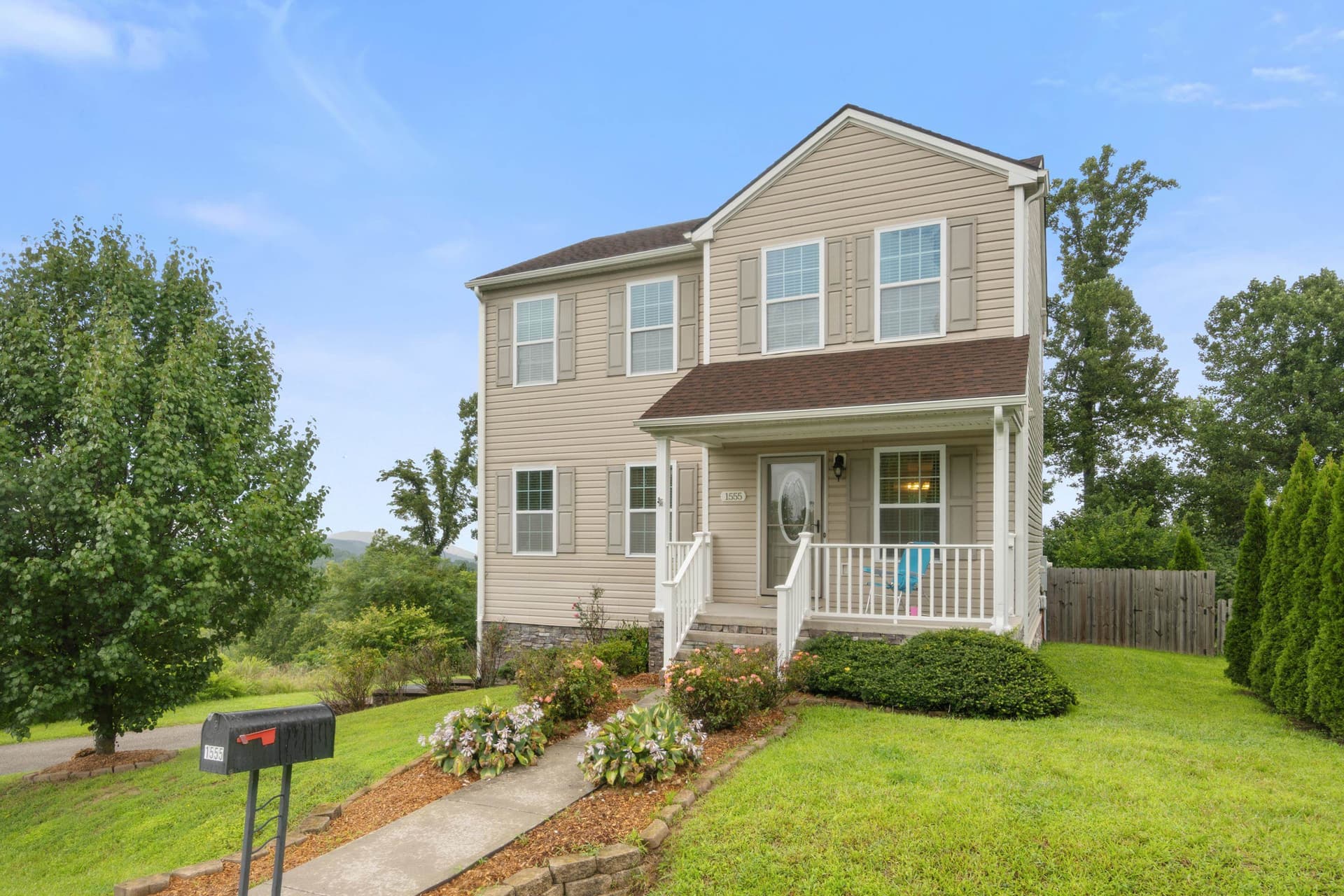 1555 Sherwood Drive, Christiansburg, VA, photo 1 of 40