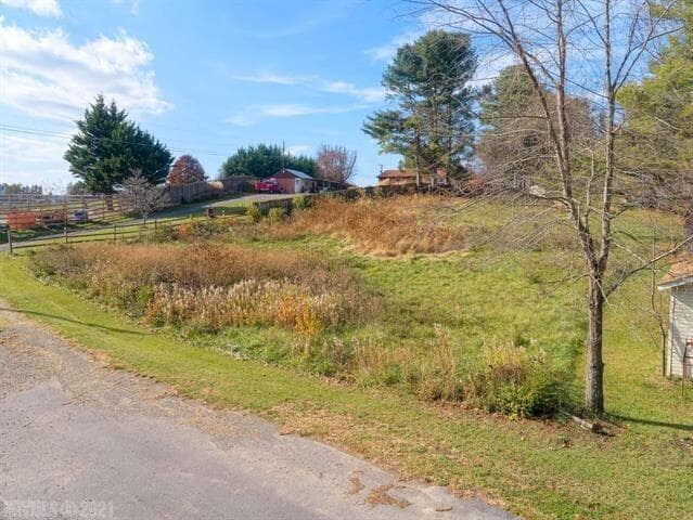 3850 Poppy Ln, Christiansburg, VA, photo 1 of 1