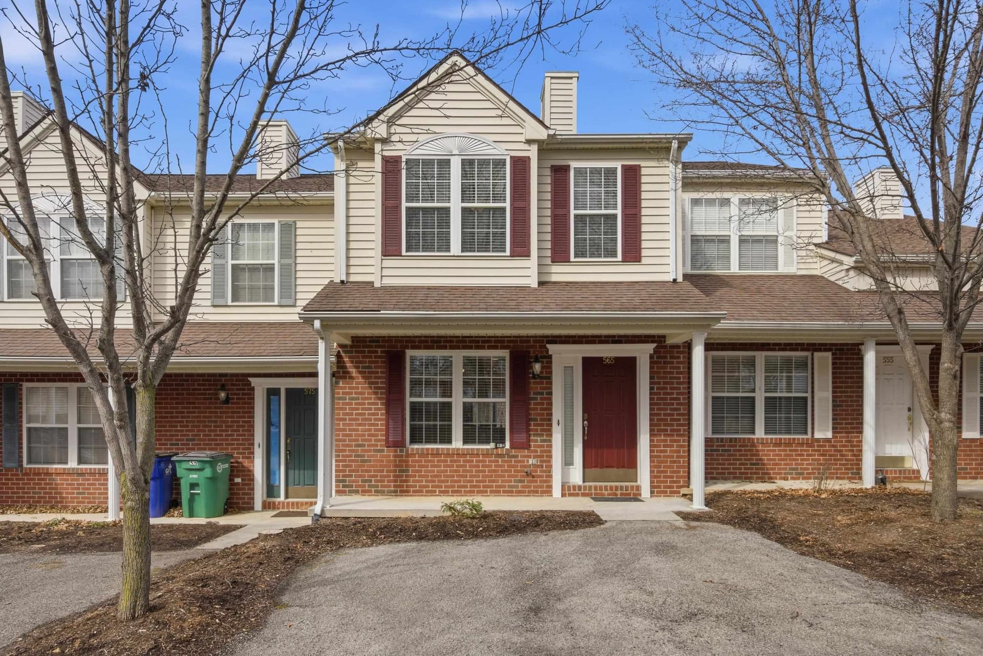 565 Oaktree Boulevard, Christiansburg, VA, photo 1 of 31