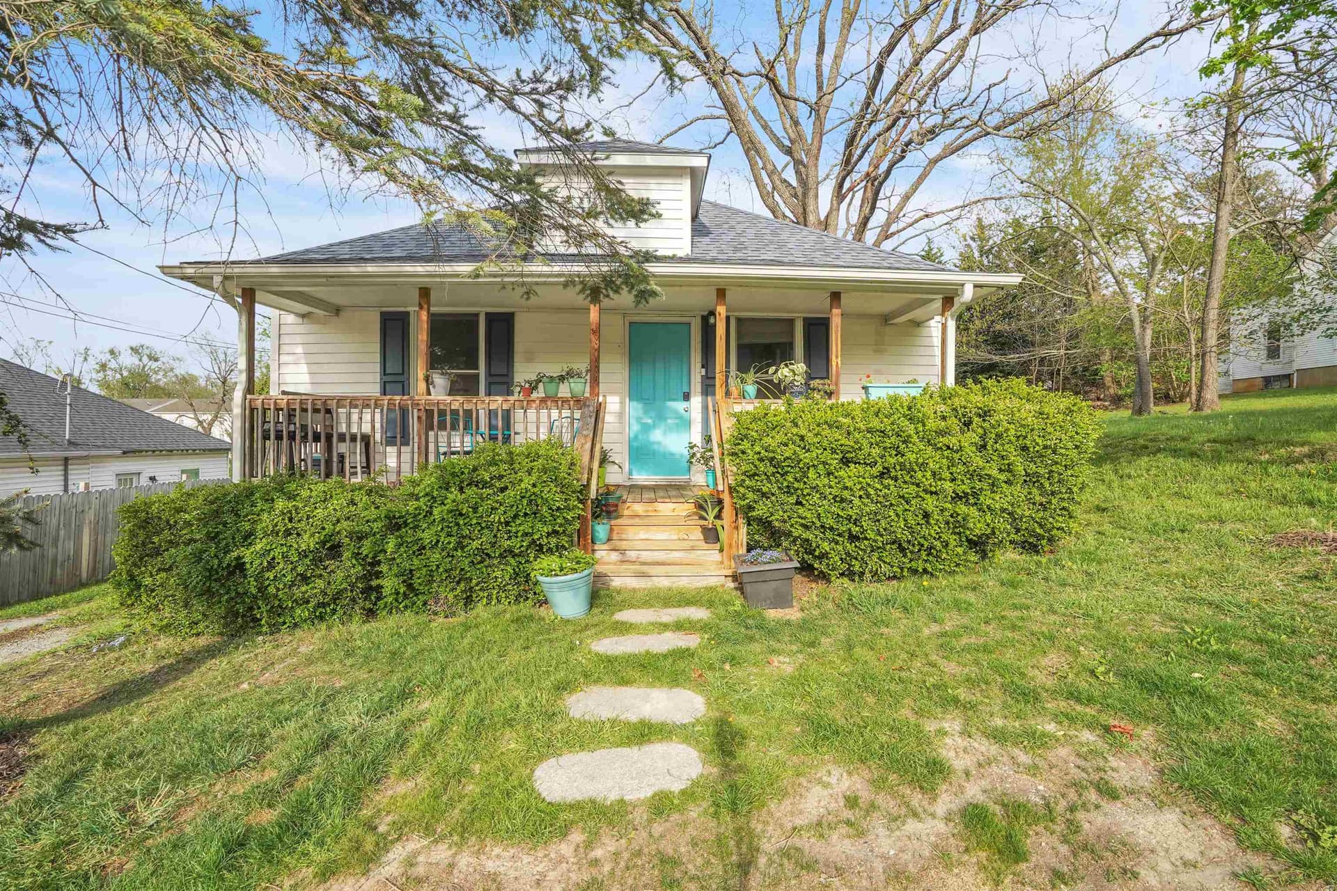 513 Craig Street, Christiansburg, VA, photo 1 of 32