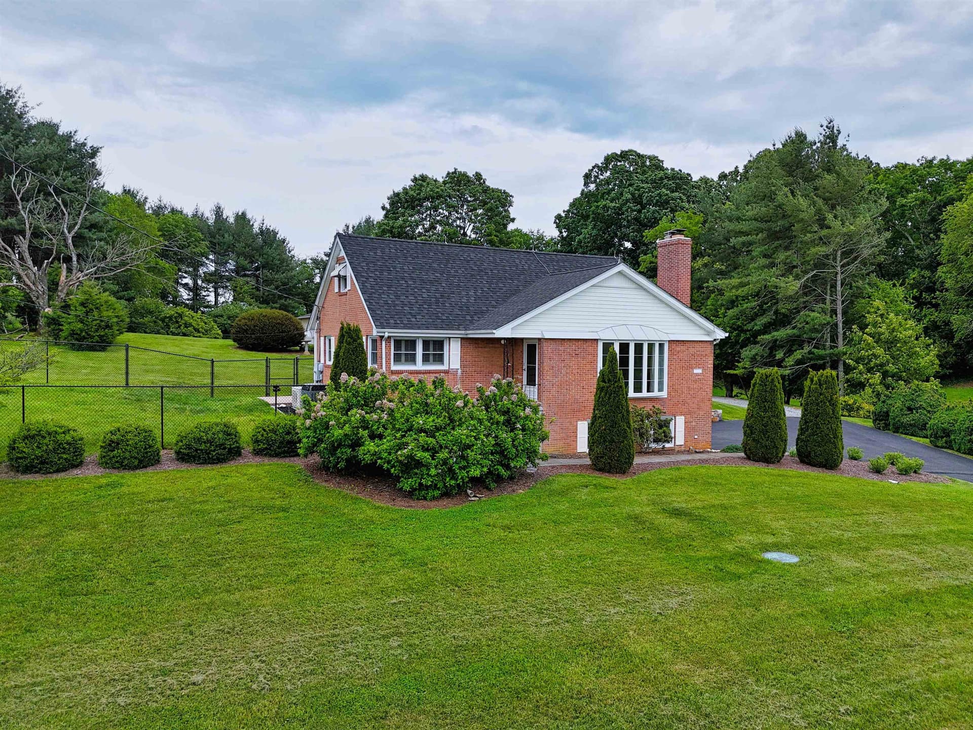 3532 Dairy Road, Christiansburg, VA, photo 1 of 40