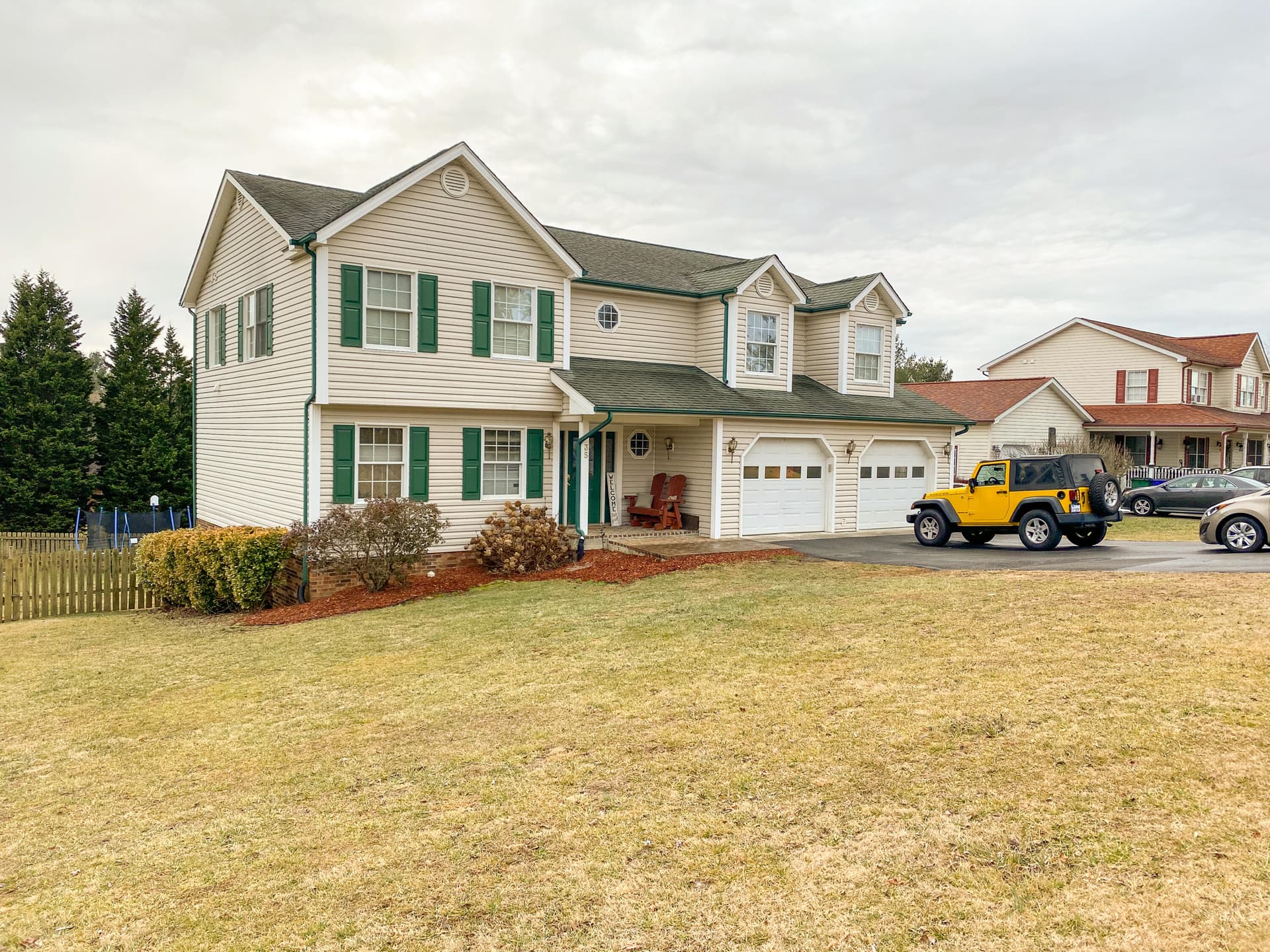 35 Belmont Dr NW, Christiansburg, VA, photo 1 of 28