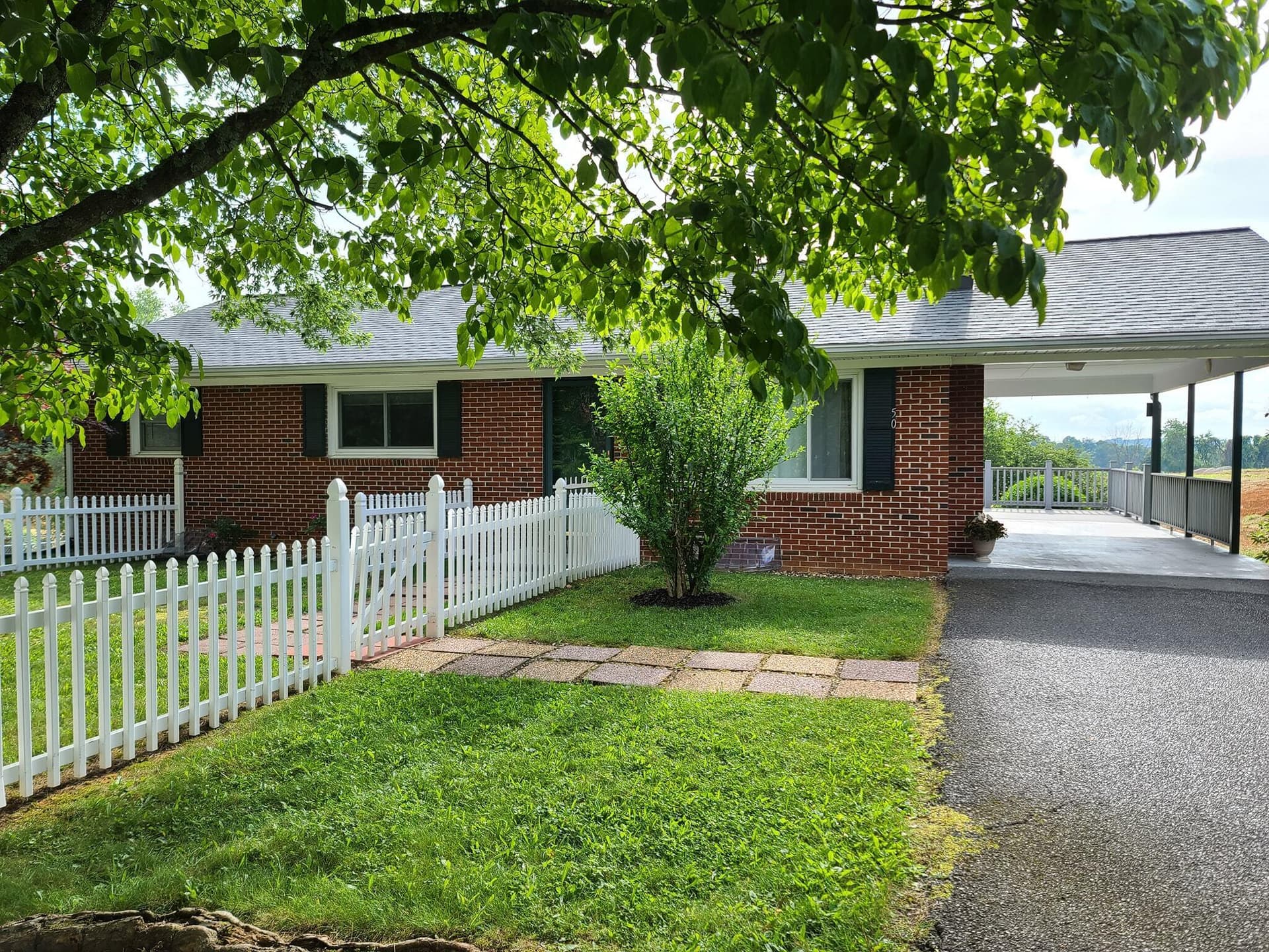 50 Weddle Way NW, Christiansburg, VA, photo 1 of 37