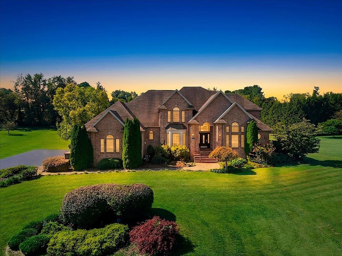 2251 Lake Vista Drive, Christiansburg