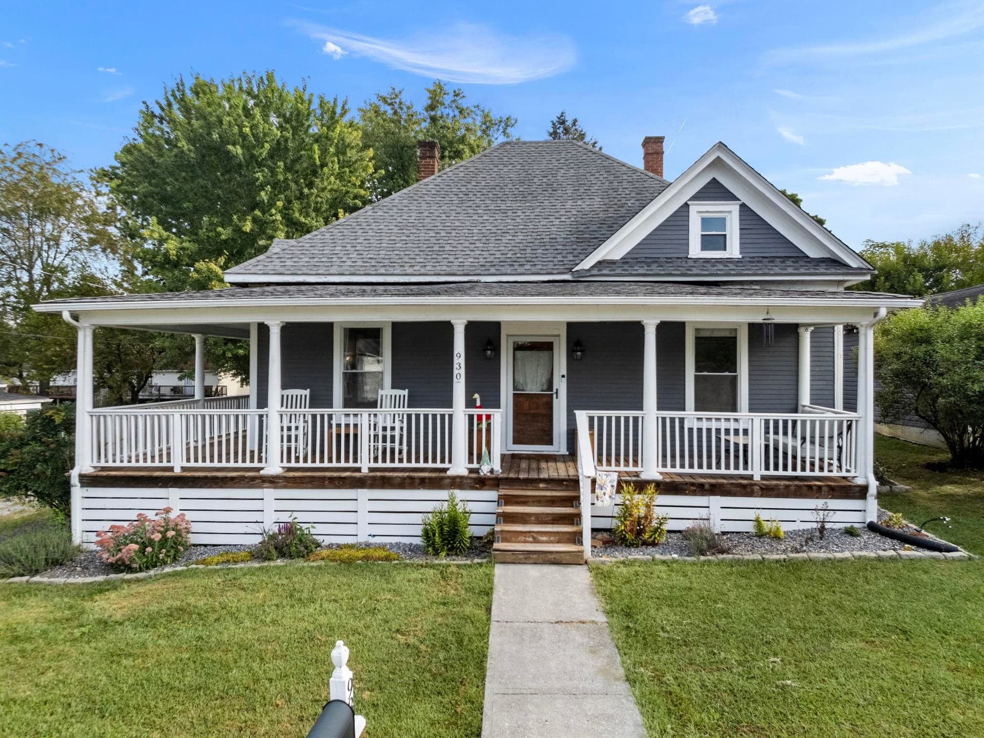 930 Harless Street, Christiansburg, VA, photo 1 of 40