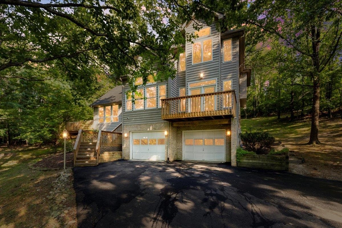 180 Brilliant Drive, Christiansburg, VA, photo 1 of 40