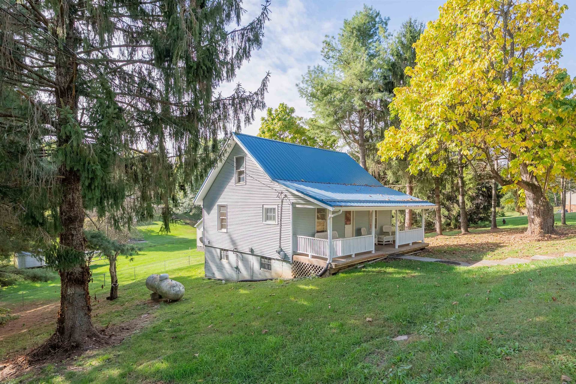 1450 Harman Drive, Christiansburg, VA, photo 1 of 40