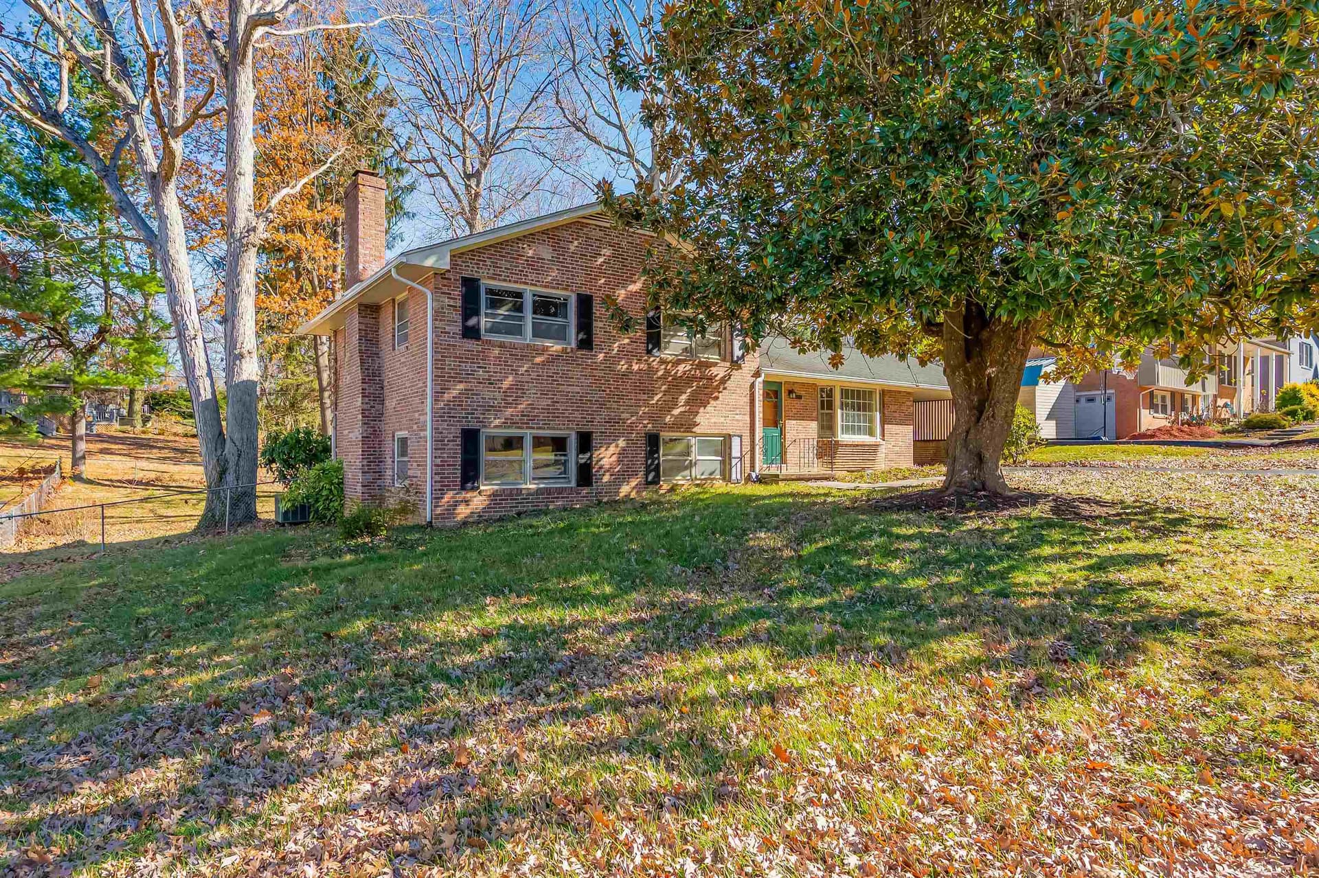 400 Turpin Walk, Christiansburg, VA, photo 1 of 40