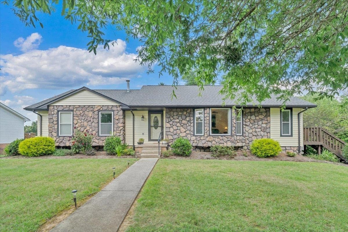 1280 Tranquility Viaduct, Christiansburg, VA, photo 1 of 40