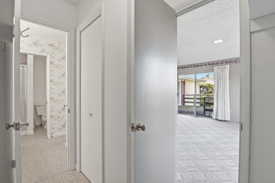 280 Cheverly Drive, photo 20 of 40