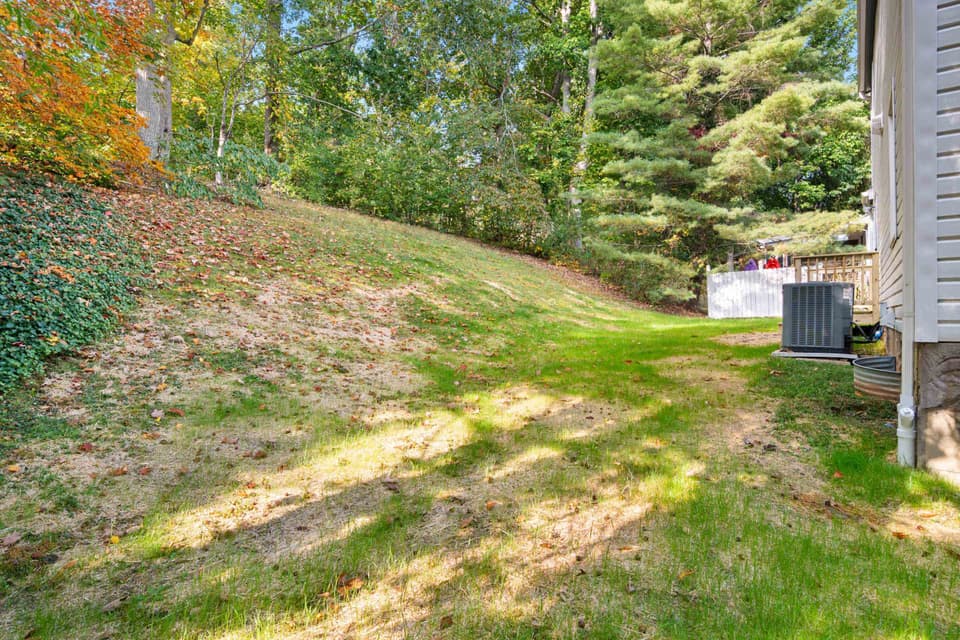 1305 Chestnut Drive, photo 37 of 40