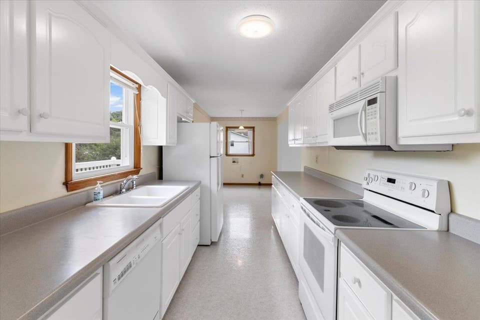 3540 Fairview Church Road, photo 32 of 40